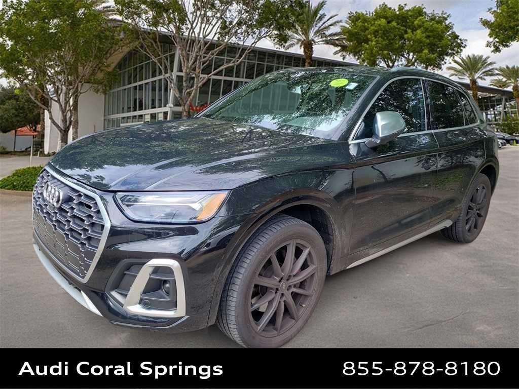 Thumbnail: 2022 Audi SQ5 - 1