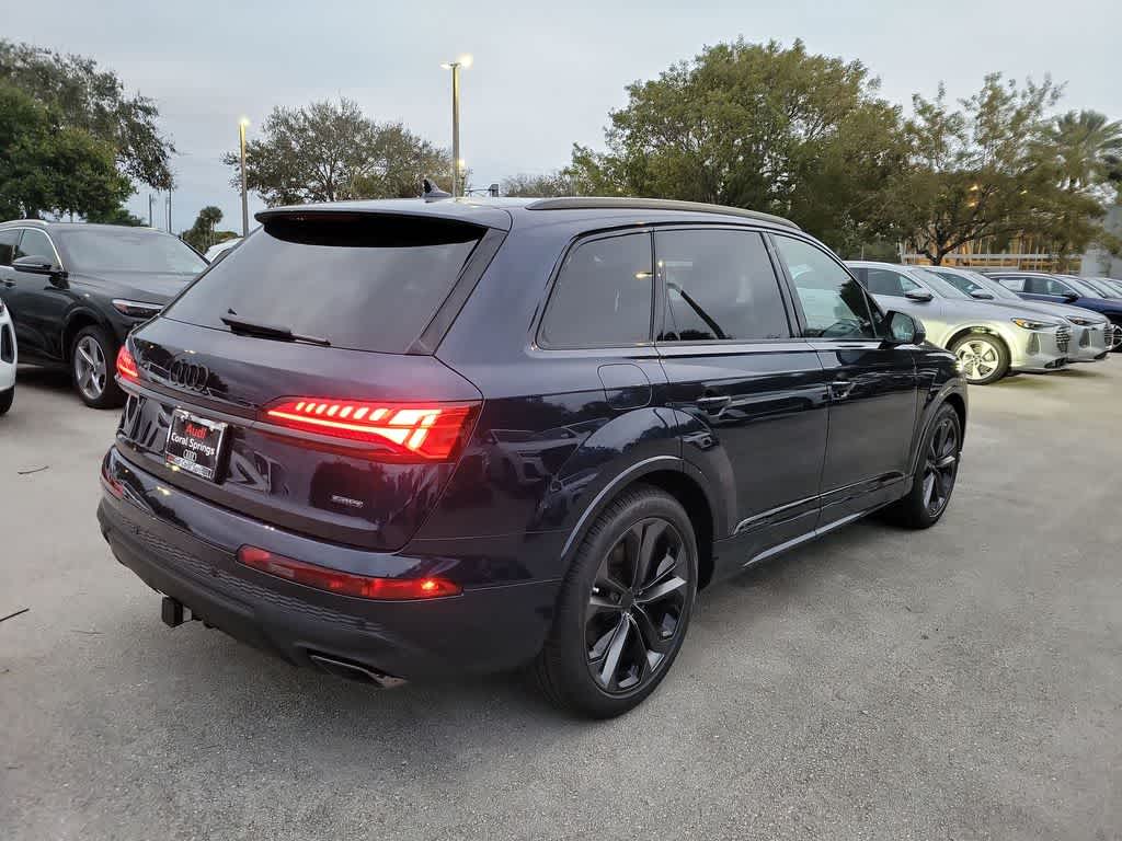 Thumbnail: 2026 Audi Q7 - 8