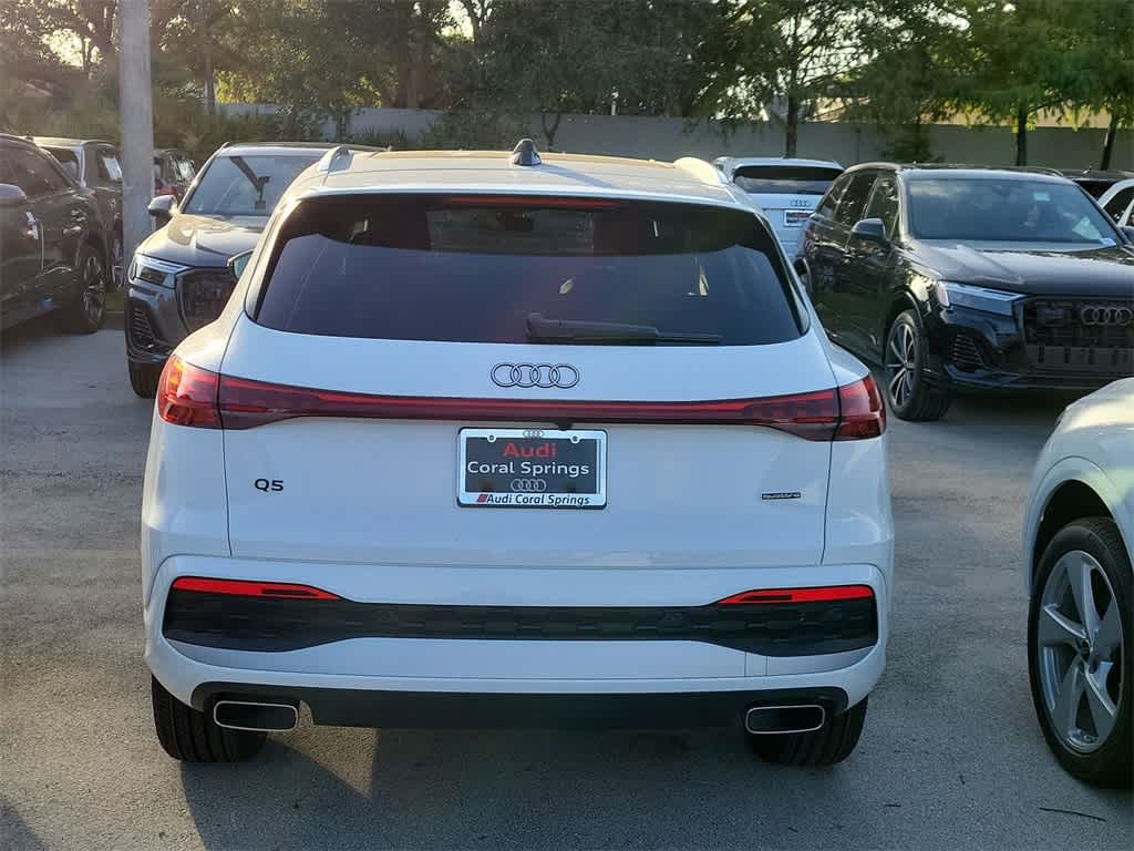Thumbnail: 2025 Audi Q5 - 13