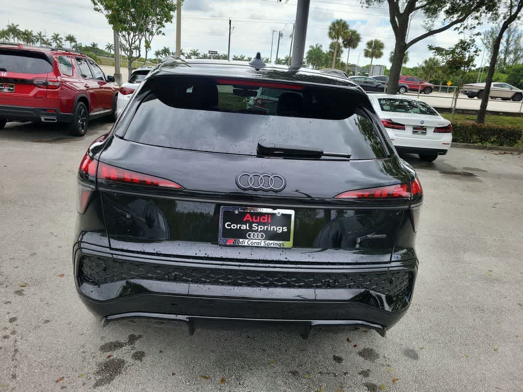 Thumbnail: 2026 Audi Q3 - 7