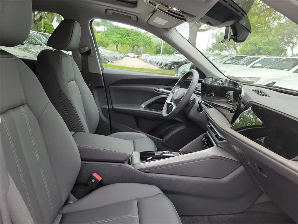 Thumbnail: 2025 Audi Q5 - 14