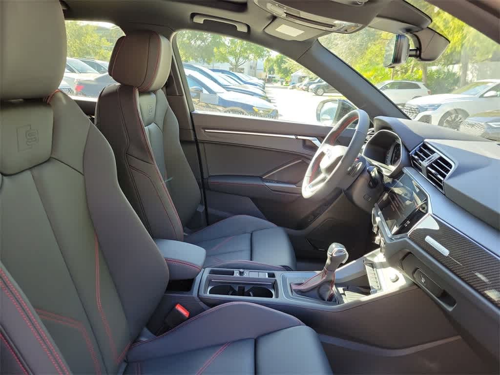 Thumbnail: 2025 Audi Q3 - 22