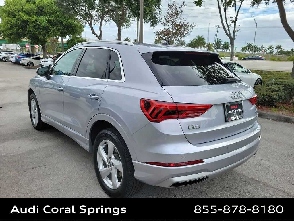 Thumbnail: 2020 Audi Q3 - 12