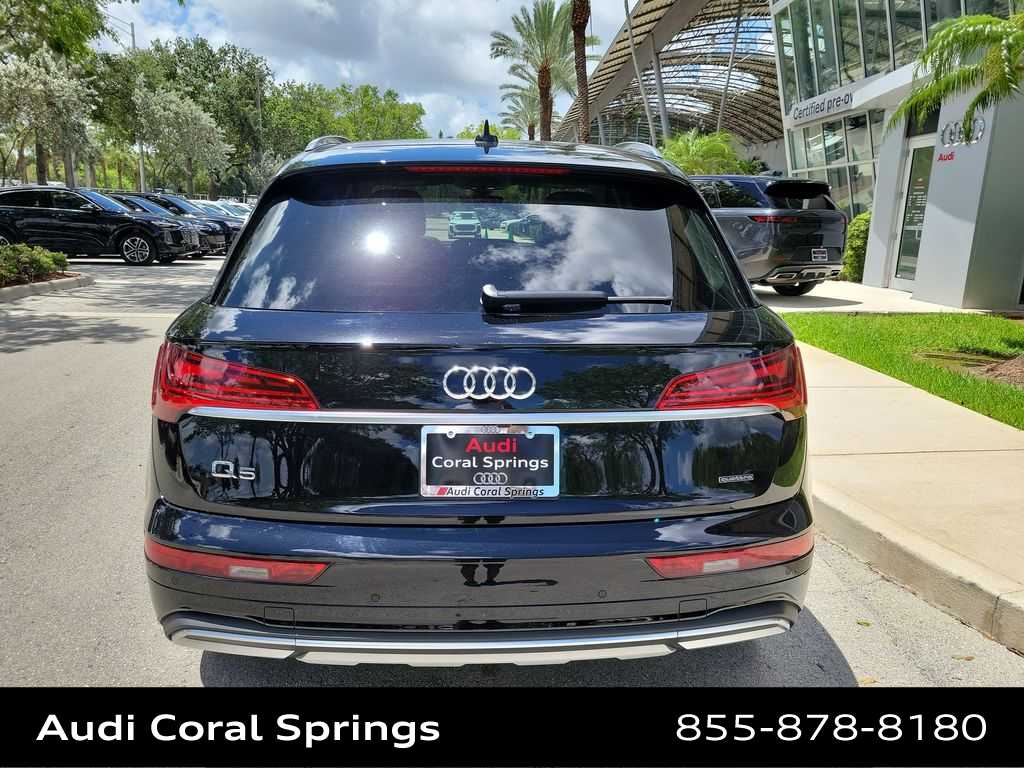 Thumbnail: 2023 Audi Q5 - 7