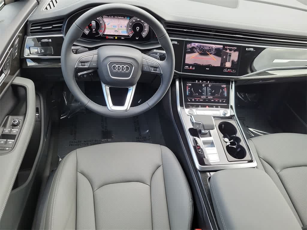 Thumbnail: 2026 Audi Q7 - 10