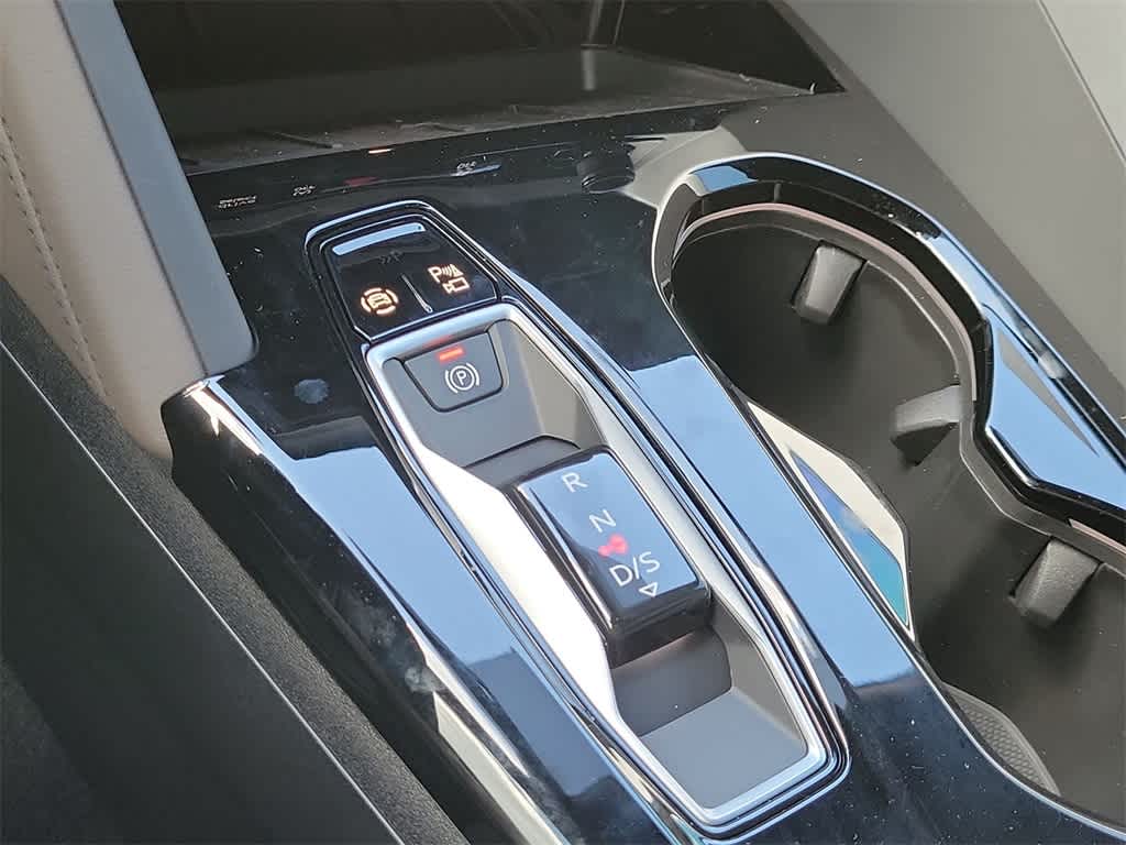 Thumbnail: 2025 Audi Q5 - 17