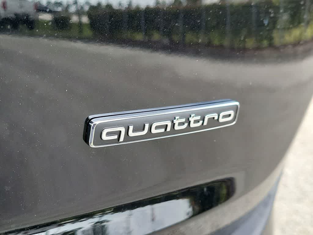 Thumbnail: 2026 Audi Q7 - 15