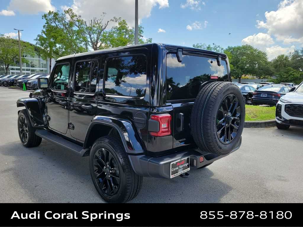 Thumbnail: 2025 Jeep Wrangler - 6