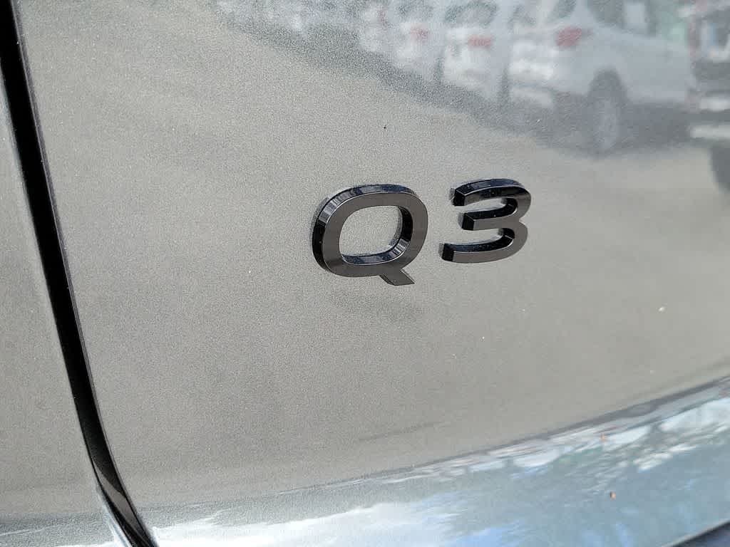 Thumbnail: 2026 Audi Q3 - 15