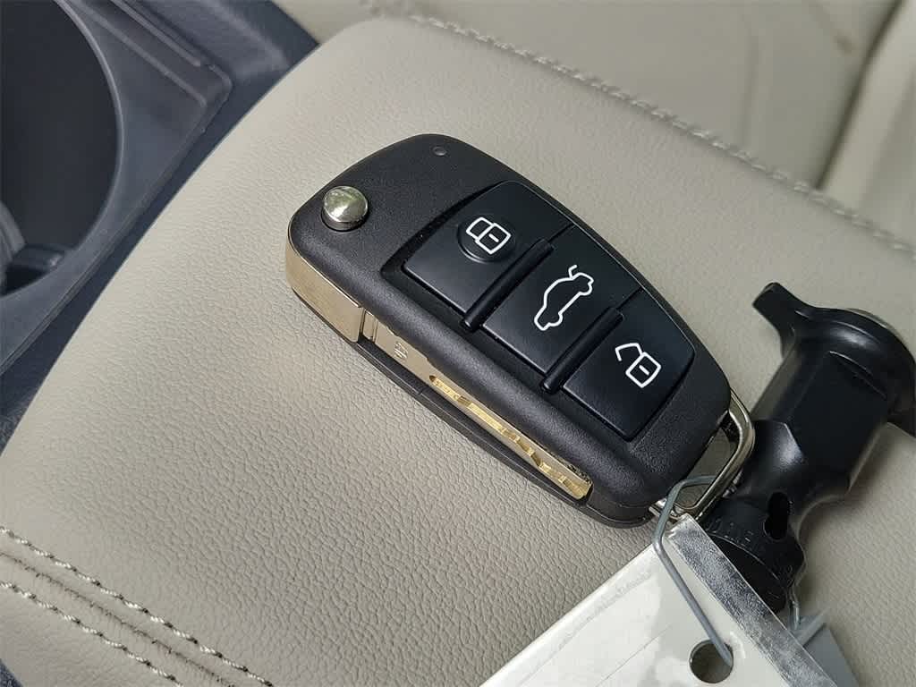 Thumbnail: 2025 Audi Q3 - 28