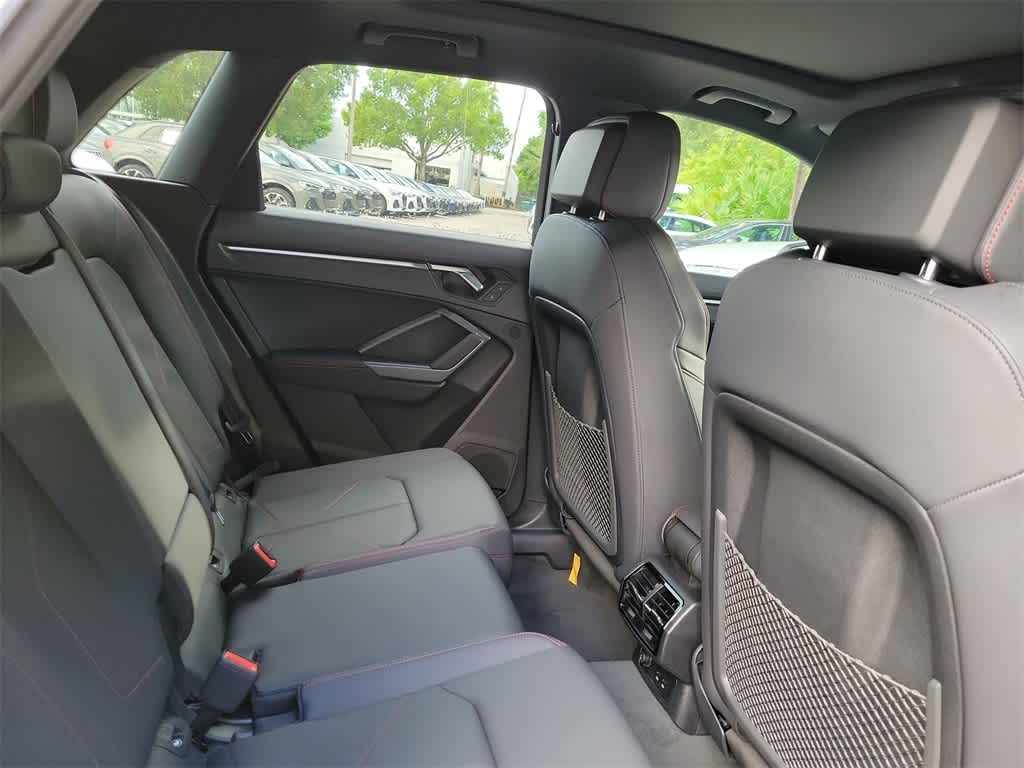 Thumbnail: 2025 Audi Q3 - 13