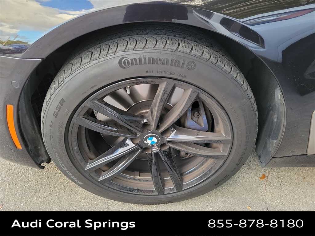 Thumbnail: 2018 BMW 7 Series - 19