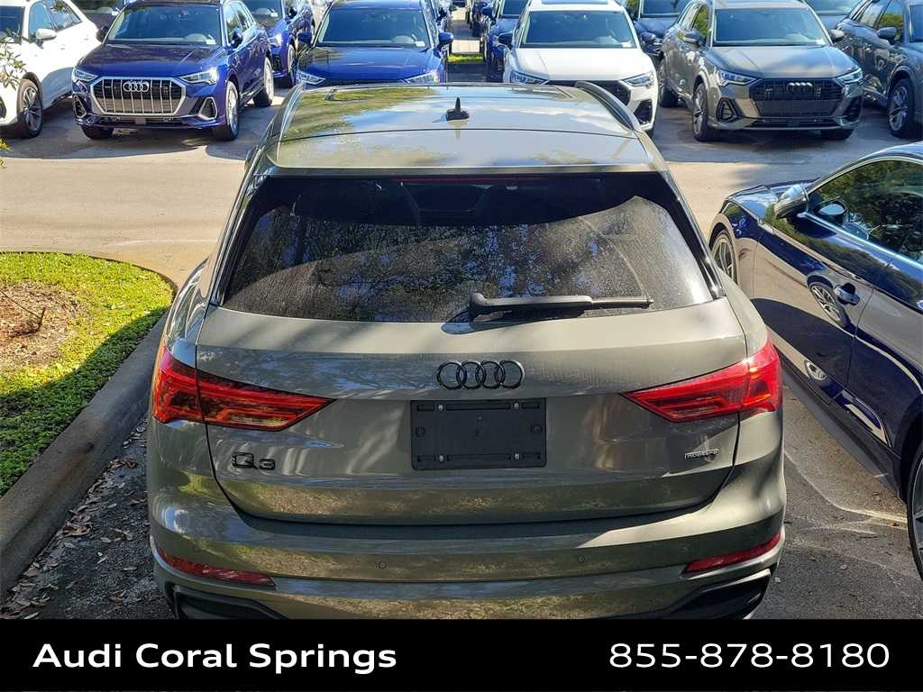 Thumbnail: 2023 Audi Q3 - 22