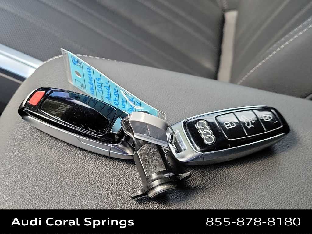 Thumbnail: 2019 Audi e-tron - 28