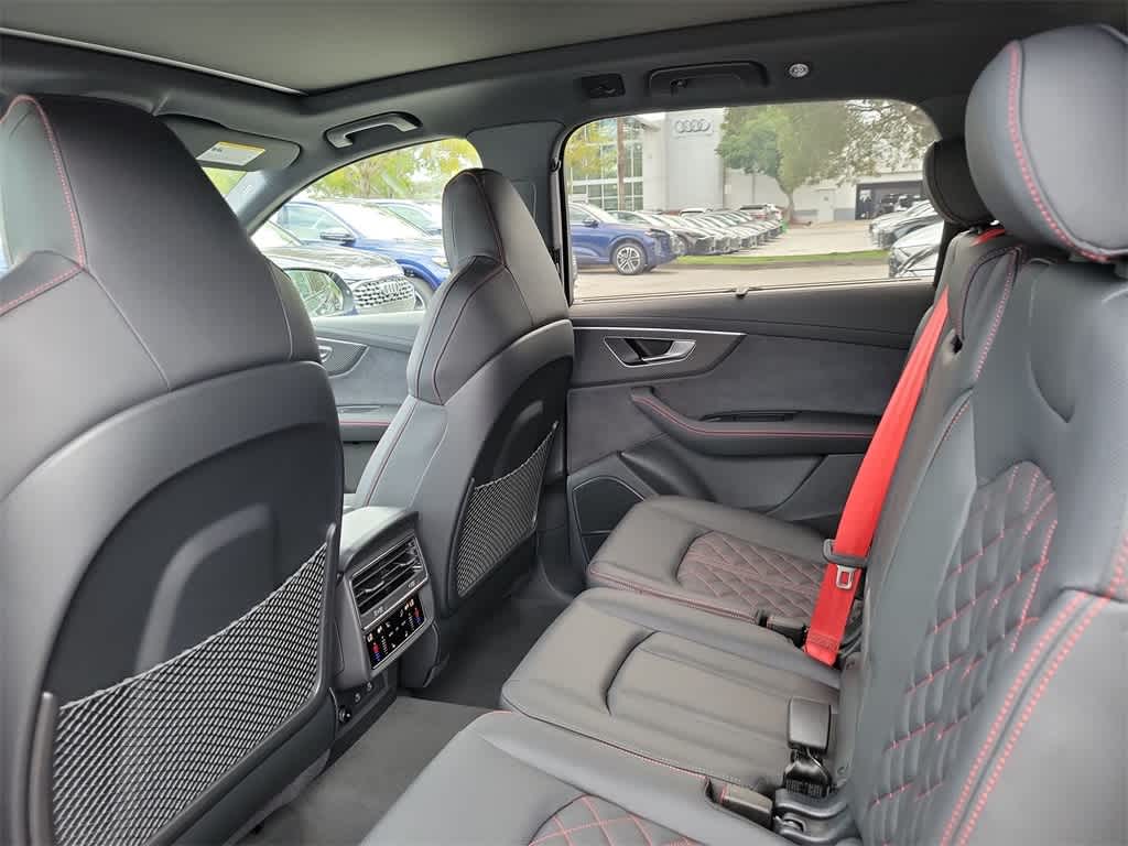 Thumbnail: 2026 Audi Q7 - 20