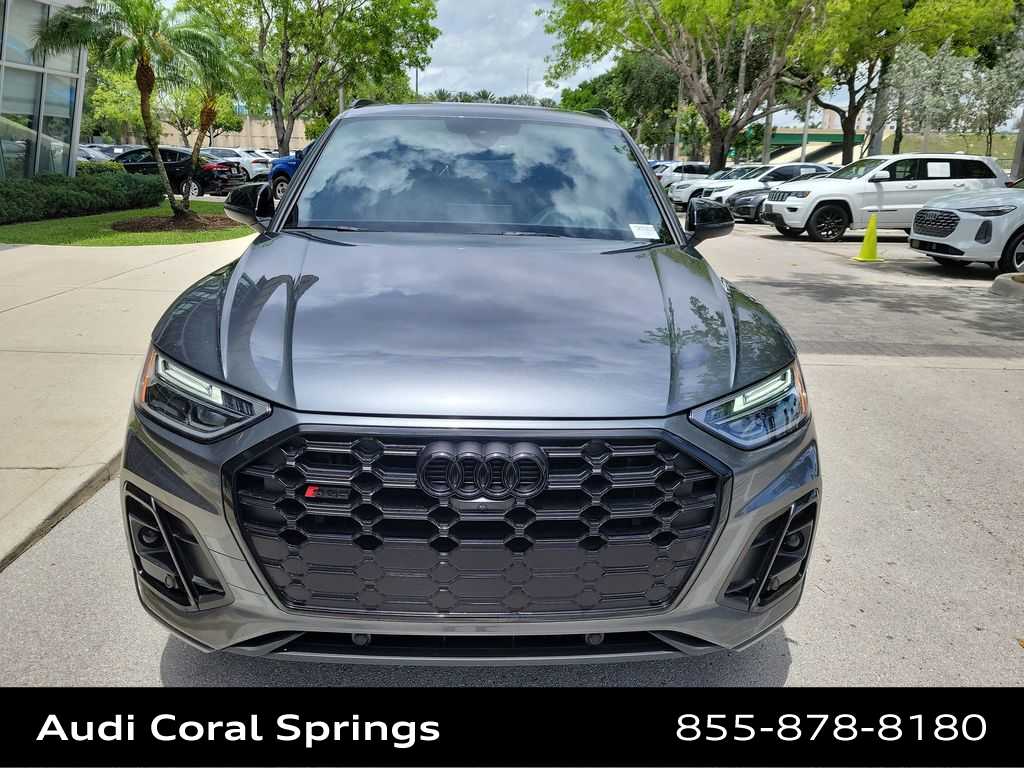 Thumbnail: 2024 Audi SQ5 - 3