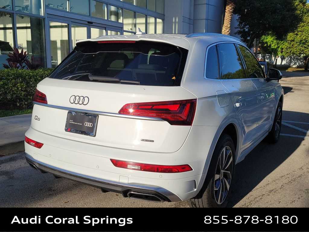 Thumbnail: 2023 Audi Q5 - 13