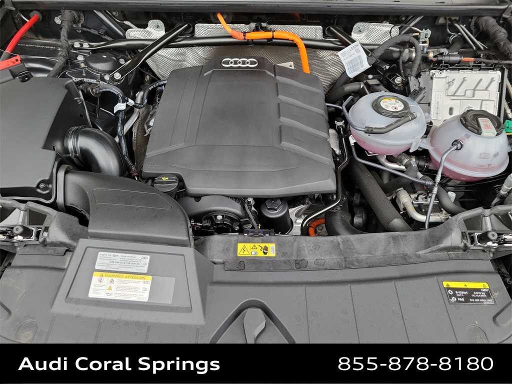 Thumbnail: 2025 Audi Q5 - 9