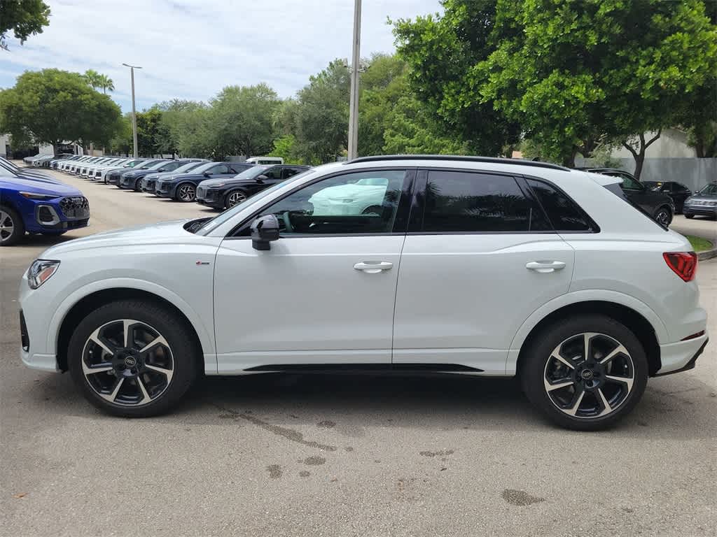 Thumbnail: 2025 Audi Q3 - 5