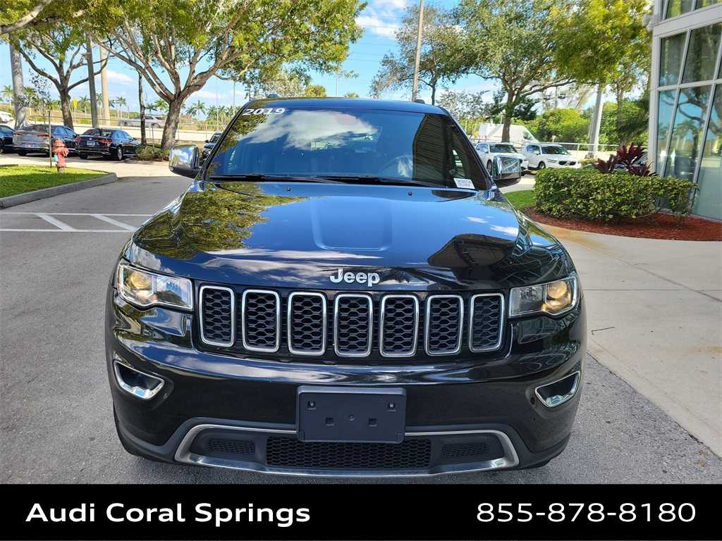 Thumbnail: 2019 Jeep Grand Cherokee - 14