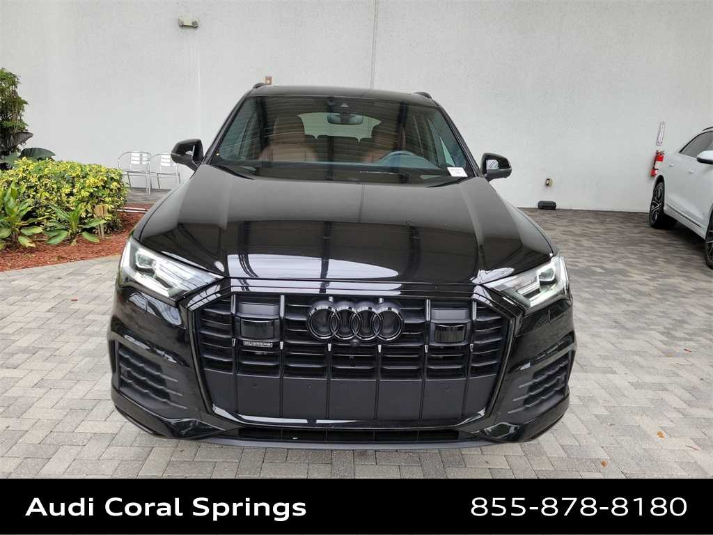 Thumbnail: 2023 Audi Q7 - 3