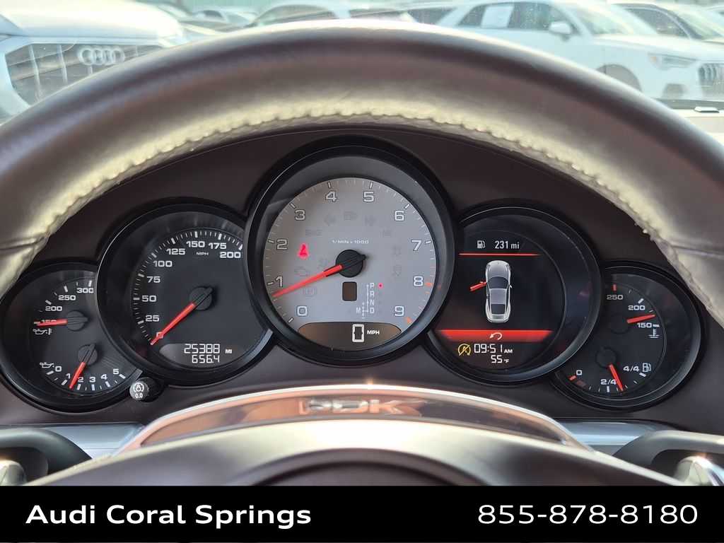 Thumbnail: 2012 Porsche 911 - 23
