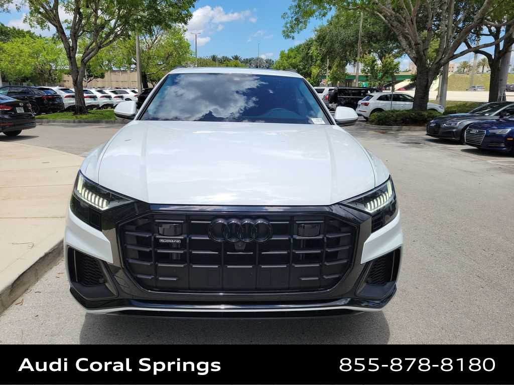 Thumbnail: 2023 Audi Q8 - 3