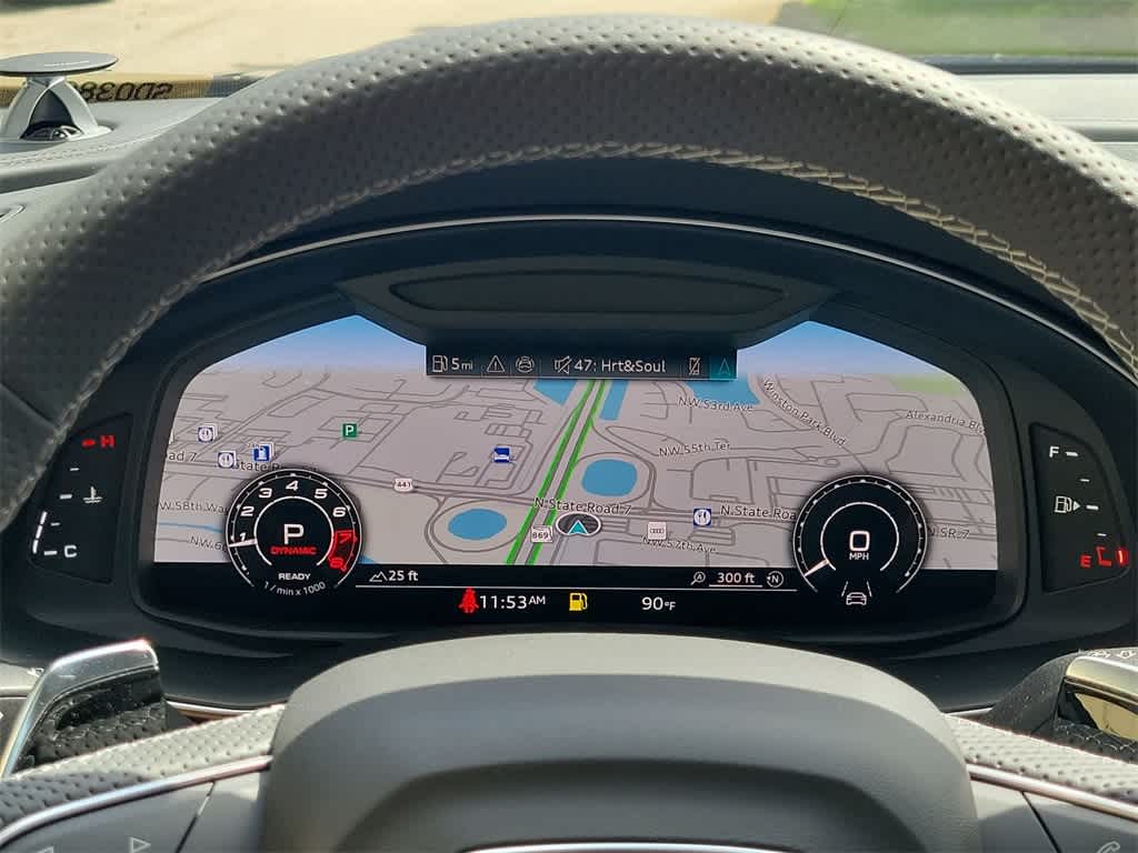 Thumbnail: 2025 Audi RS Q8 - 18