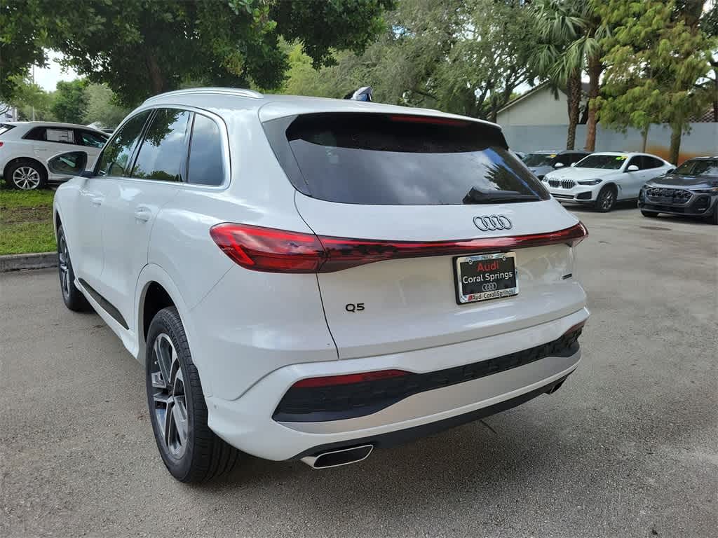 Thumbnail: 2025 Audi Q5 - 4