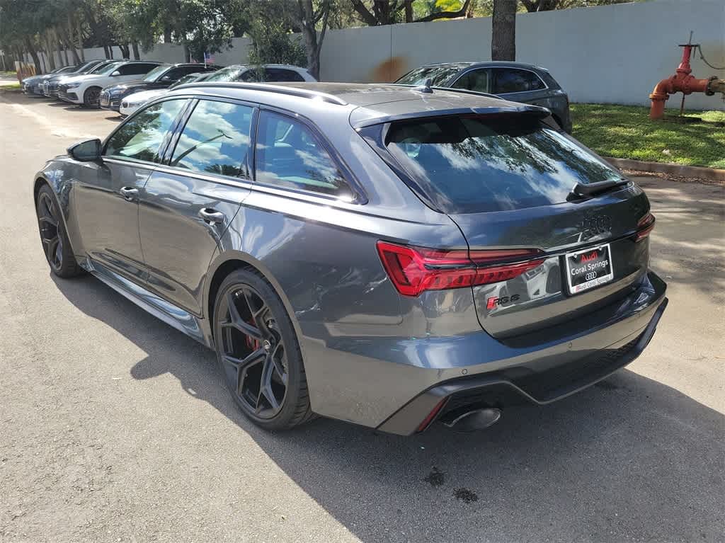 Thumbnail: 2025 Audi RS 6 - 12