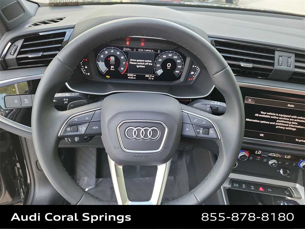 Thumbnail: 2025 Audi Q3 - 15