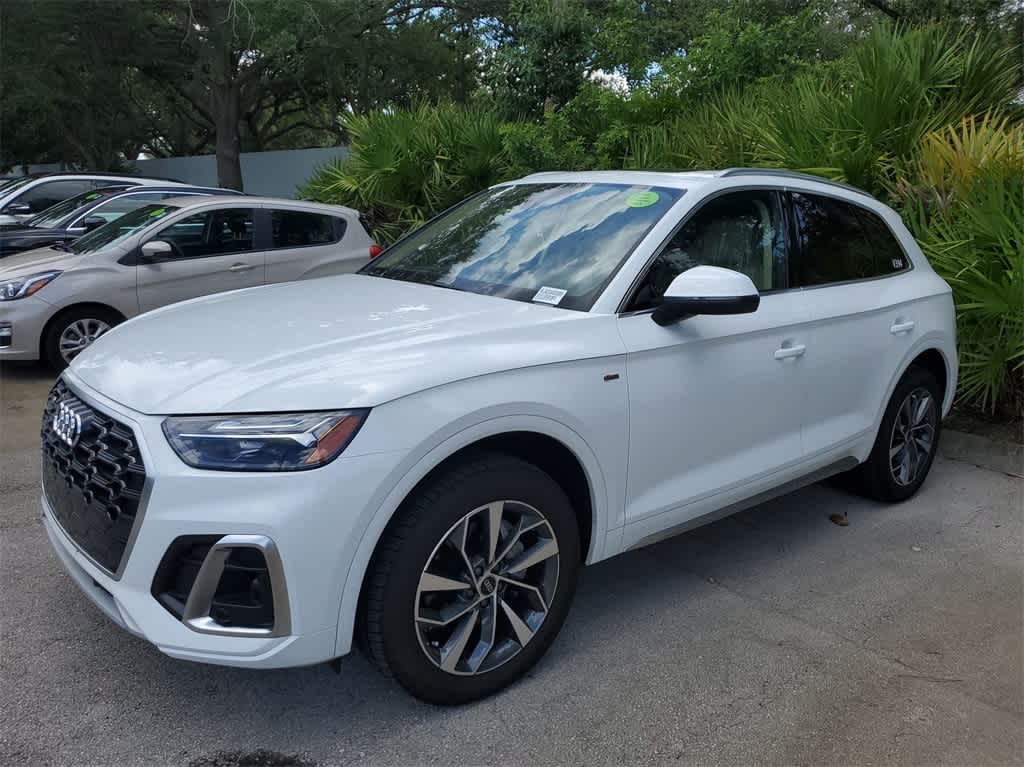 Certified 2024 Audi Q5 Premium with VIN WA1GAAFY2R2048089 for sale in Coral Springs, FL