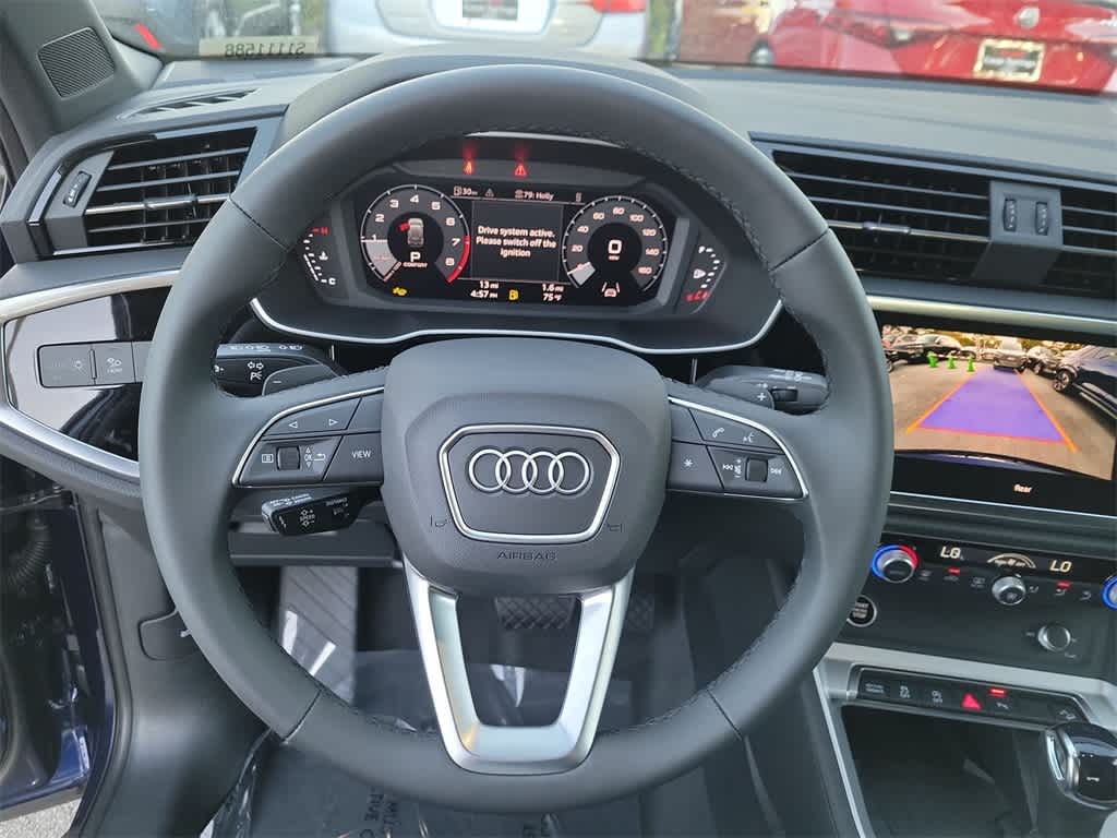 Thumbnail: 2025 Audi Q3 - 23