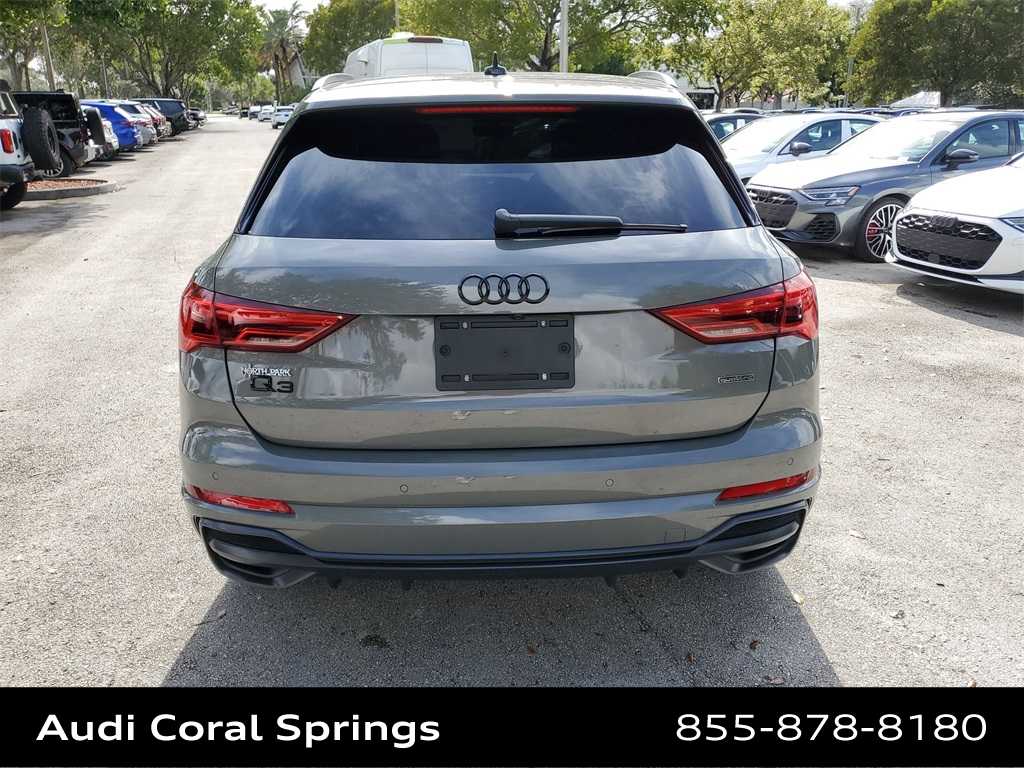 Thumbnail: 2022 Audi Q3 - 13