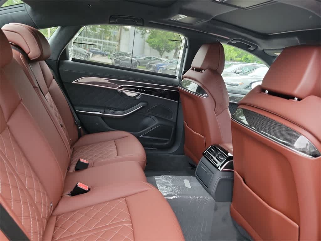 Thumbnail: 2025 Audi S8 - 13
