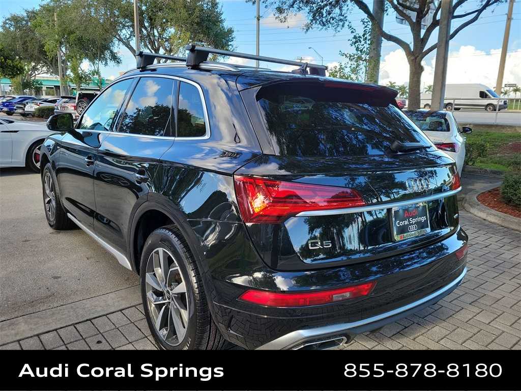 Thumbnail: 2023 Audi Q5 - 6