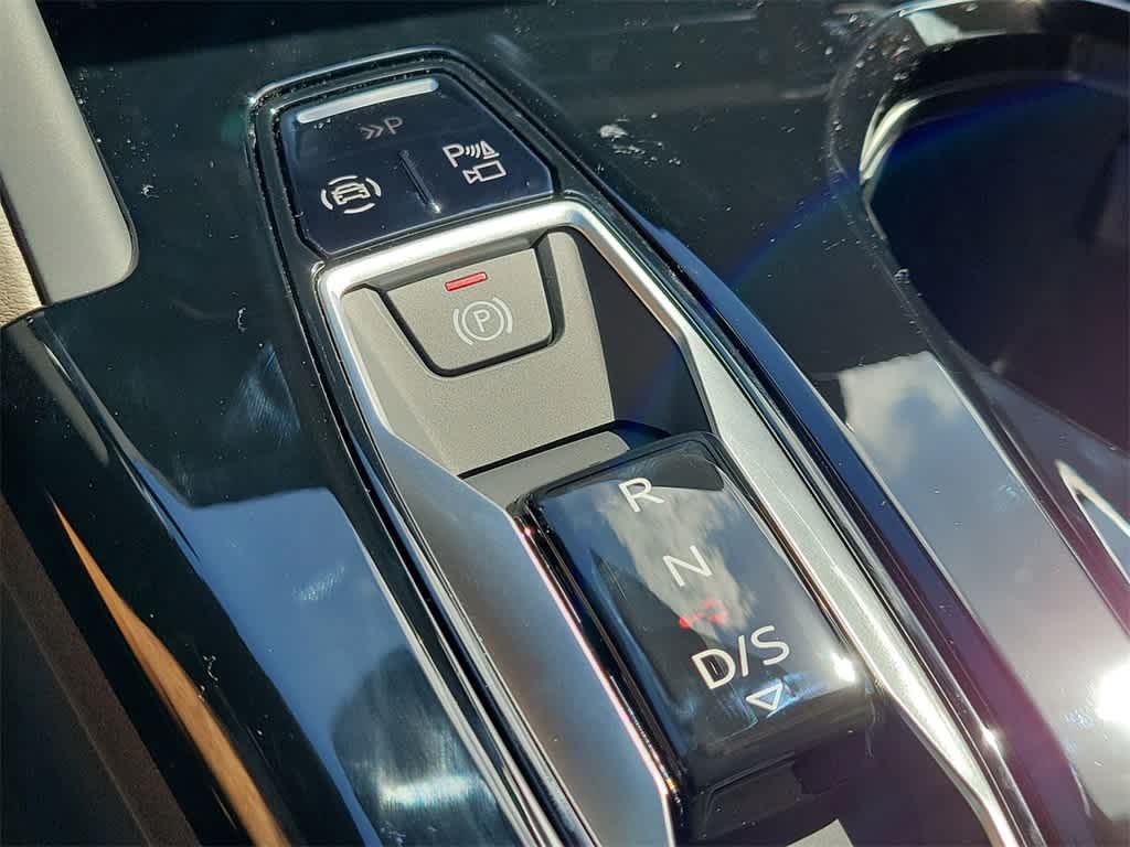 Thumbnail: 2025 Audi Q5 - 17