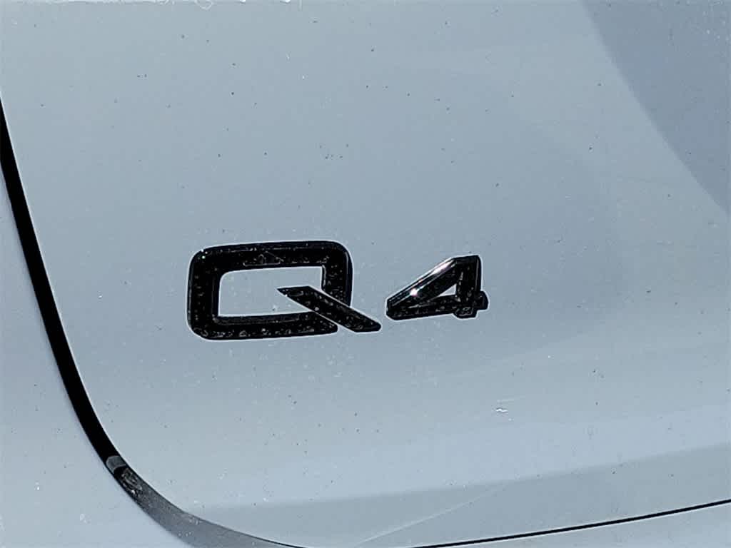 Thumbnail: 2026 Audi Q4 e-tron - 7