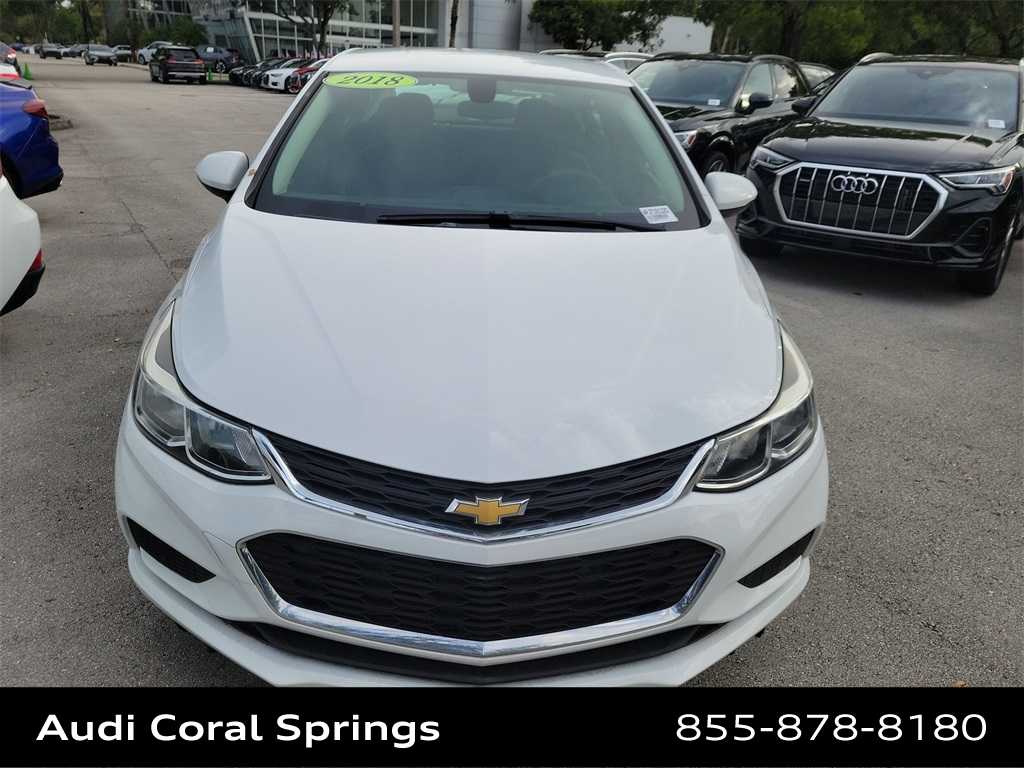 Thumbnail: 2018 Chevrolet Cruze - 6