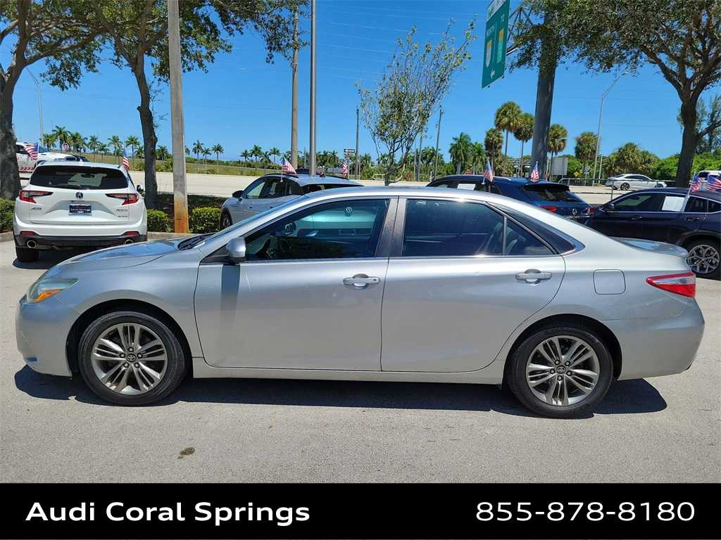 Thumbnail: 2016 Toyota Camry - 5