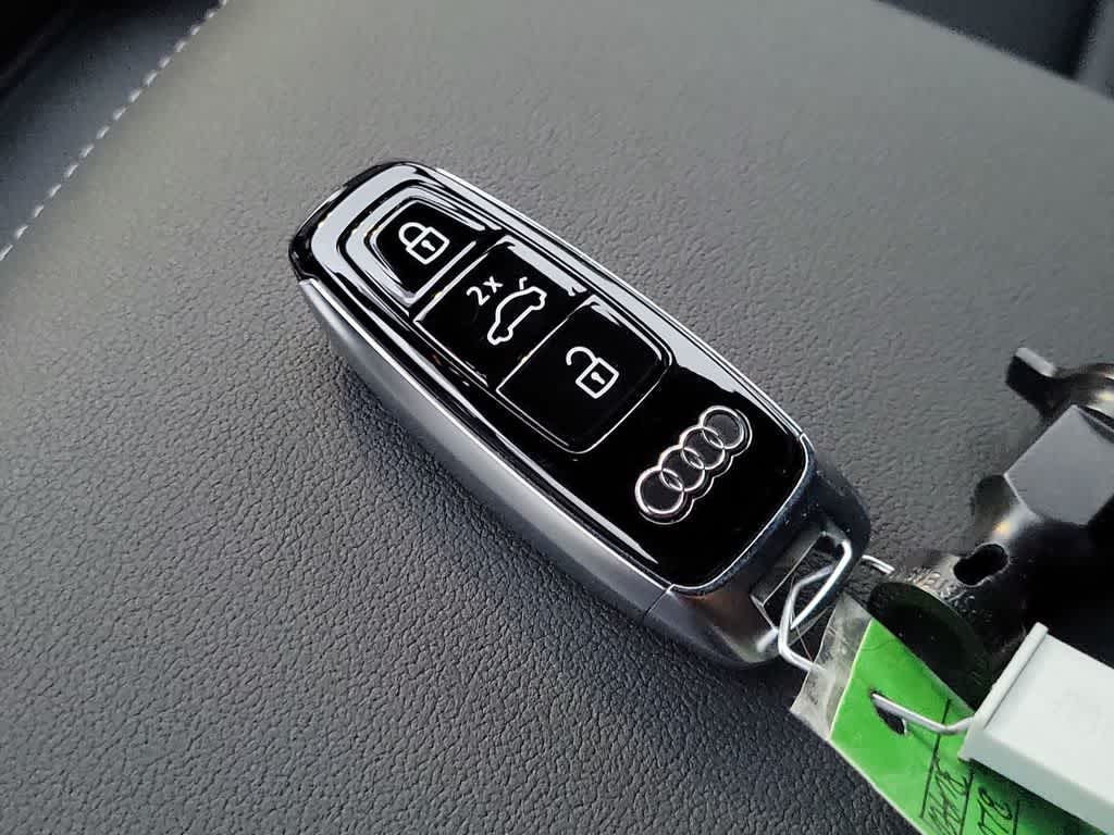 Thumbnail: 2026 Audi Q7 - 28