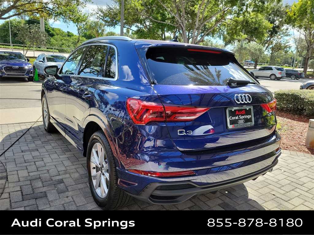 Thumbnail: 2025 Audi Q3 - 3