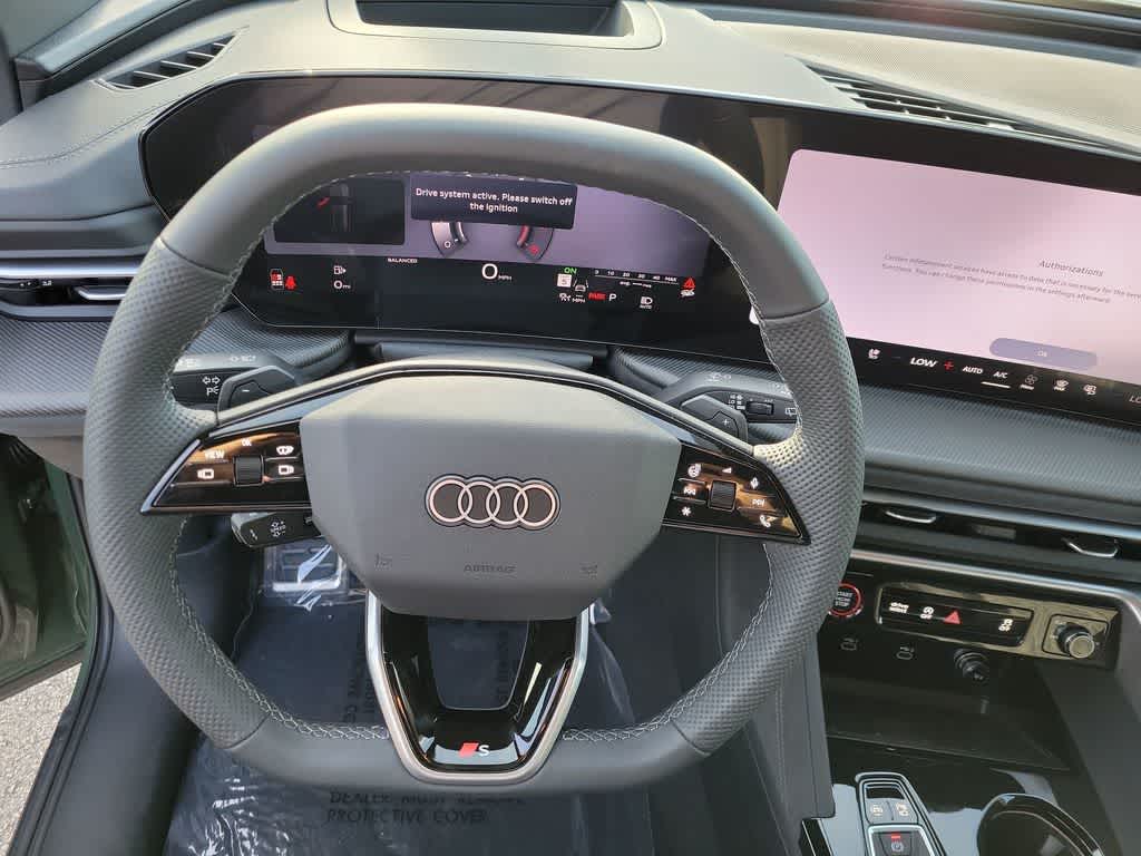 Thumbnail: 2026 Audi SQ5 - 15