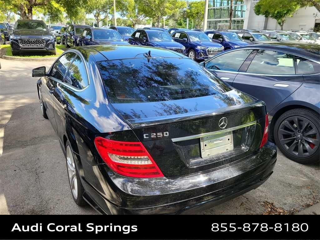 Thumbnail: 2013 Mercedes-Benz C-Class - 23