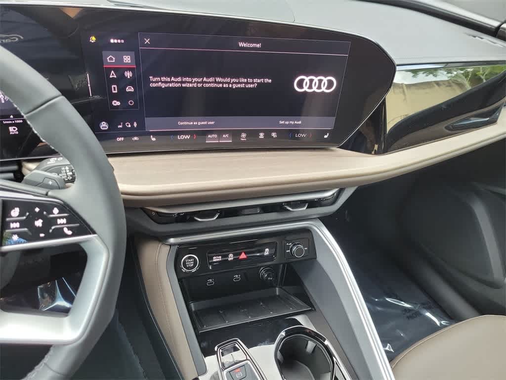 Thumbnail: 2025 Audi Q5 - 16