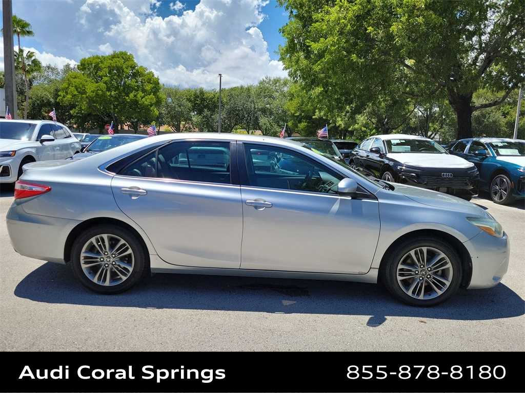 Thumbnail: 2016 Toyota Camry - 9