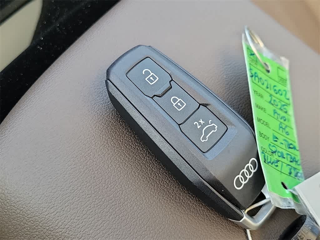 Thumbnail: 2025 Audi A8 - 20