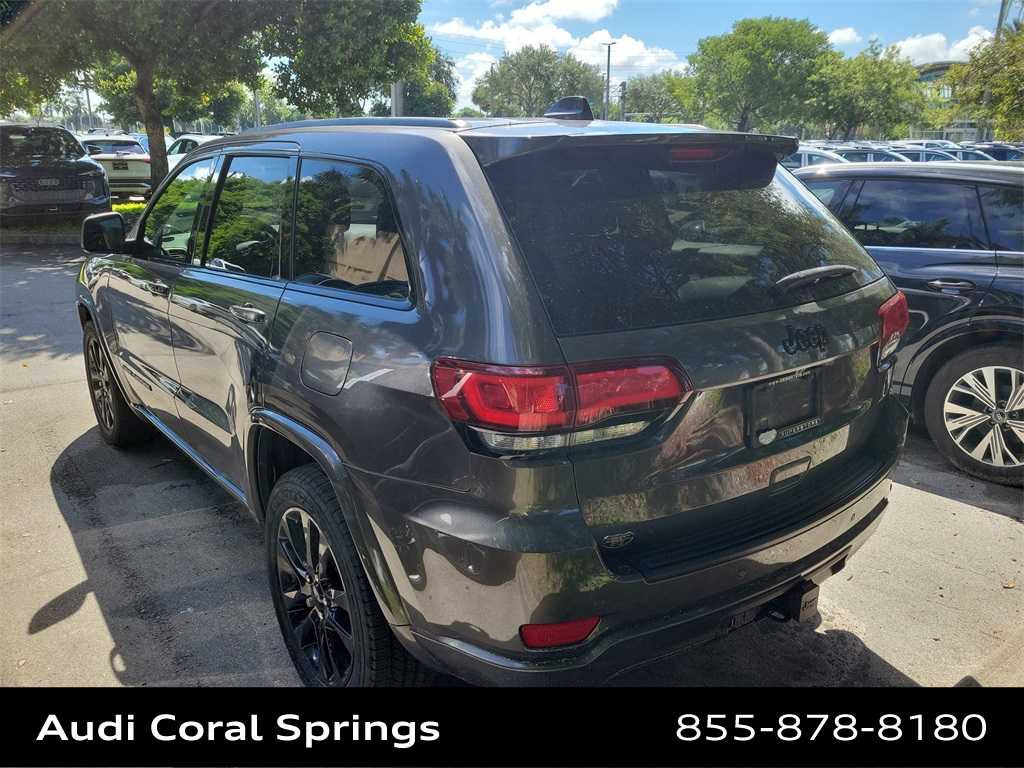 Thumbnail: 2020 Jeep Grand Cherokee - 20