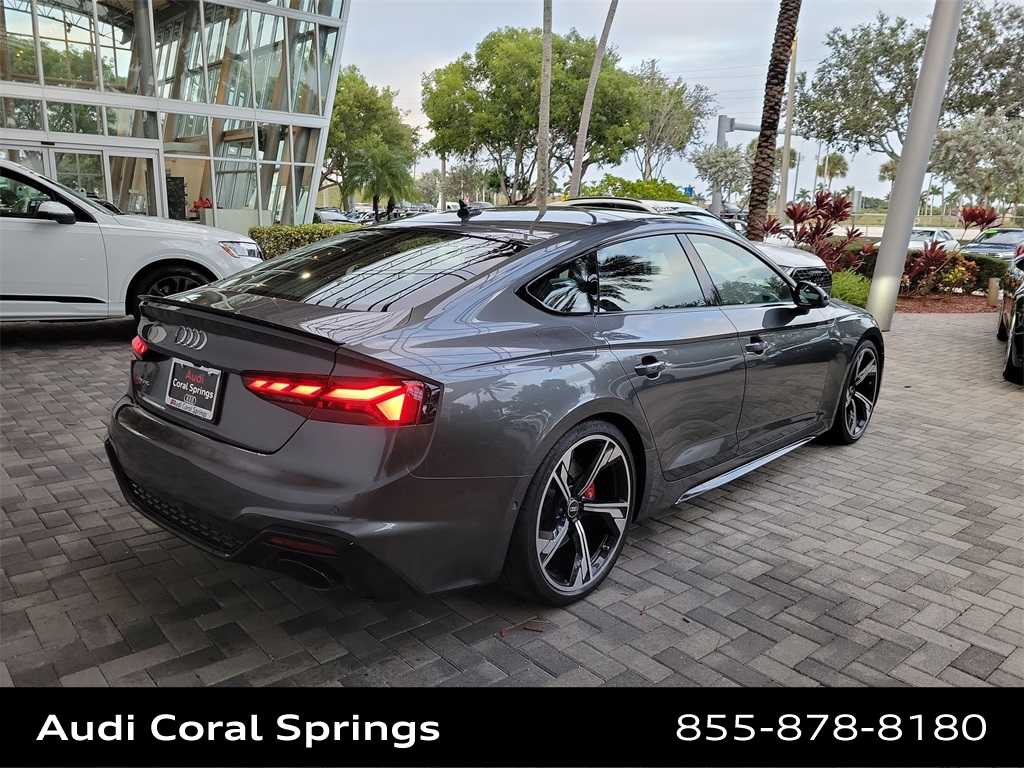 Thumbnail: 2021 Audi RS 5 - 8