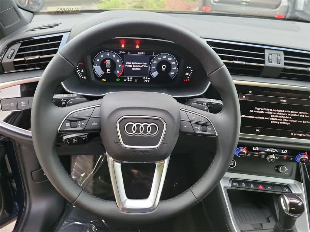 Thumbnail: 2025 Audi Q3 - 15